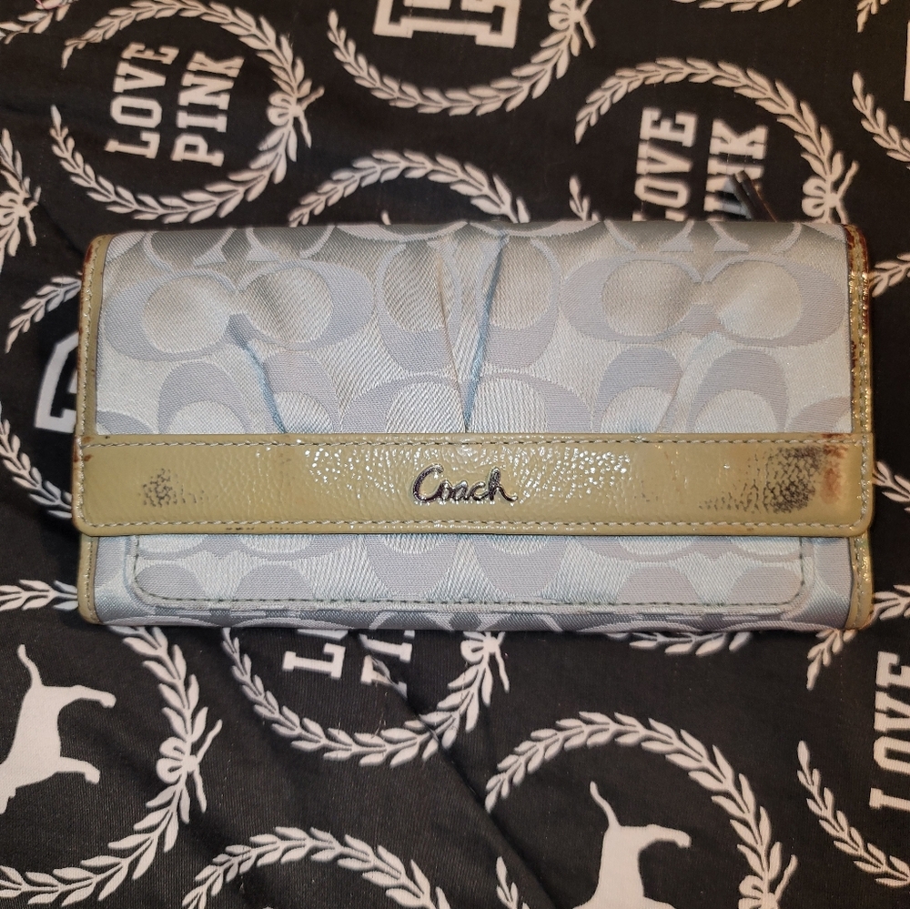 Coach wallet